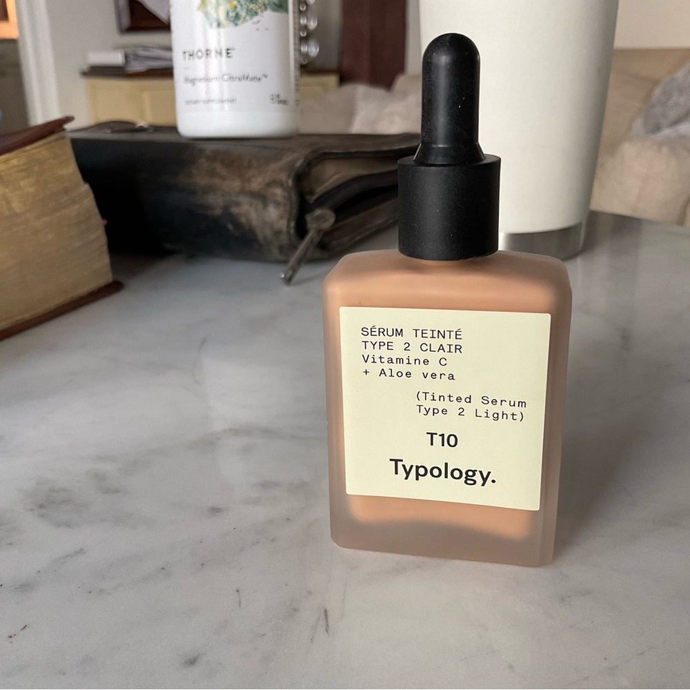 Typology T10 Tinted Serum - Light (Beige)